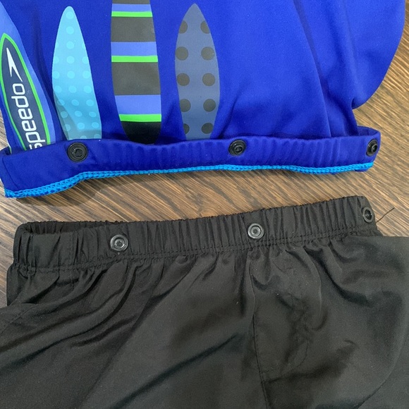 EUC Kids Speedo Swim Float Suit - M/L - Picture 7 of 7